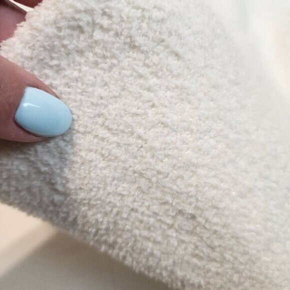 American Eagle sz XL Short marshmallow jogger style pants white soft - Picture 2 of 10